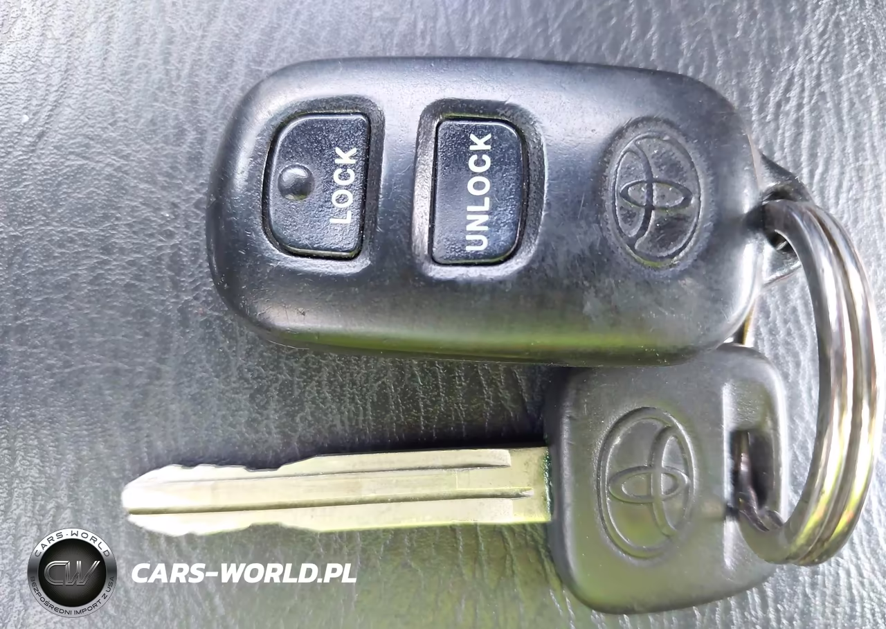 2004 Toyota Corolla S VIN:2T1BR32E14C253509 - 11