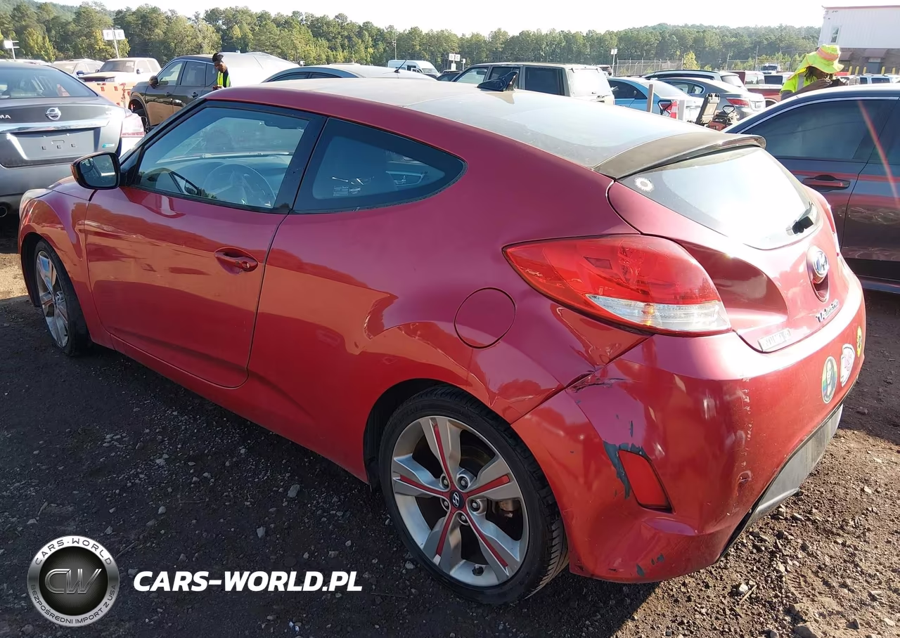 2017 Hyundai Veloster Value Edition VIN:KMHTC6AD2HU312829 - 3
