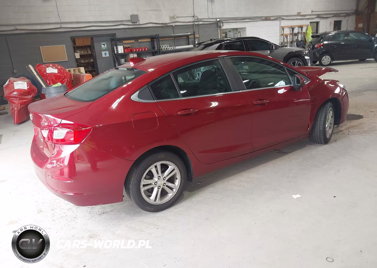 2017 Chevrolet Cruze Lt Auto VIN:1G1BE5SM2H7152865 - 4