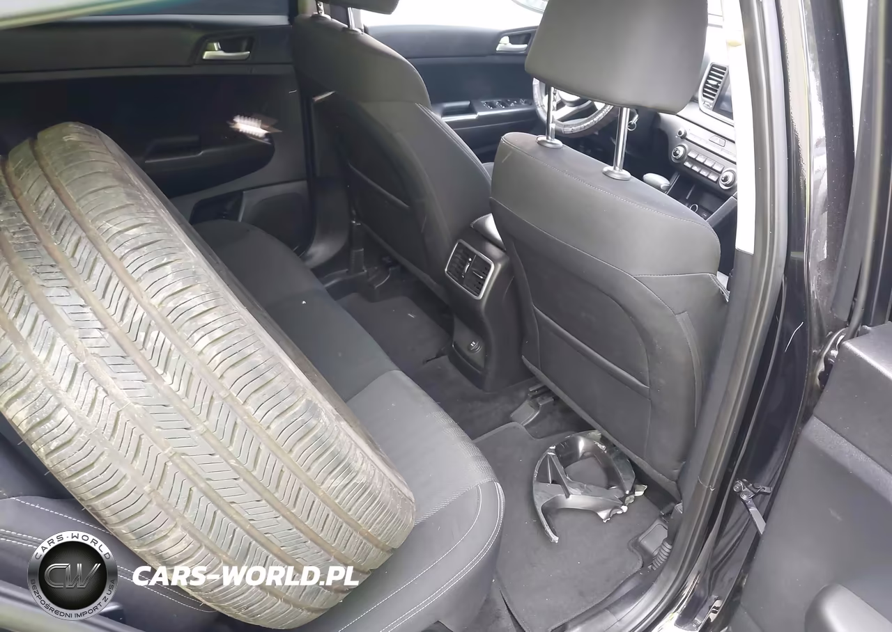 2020 Kia Sportage Lx VIN:KNDPM3AC1L7708704 - 8