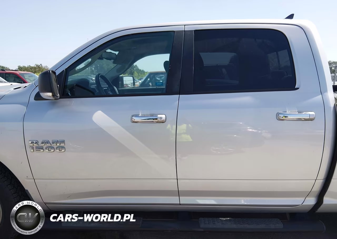 2016 Ram 1500 Lone Star VIN:1C6RR6LG7GS355505 - 14