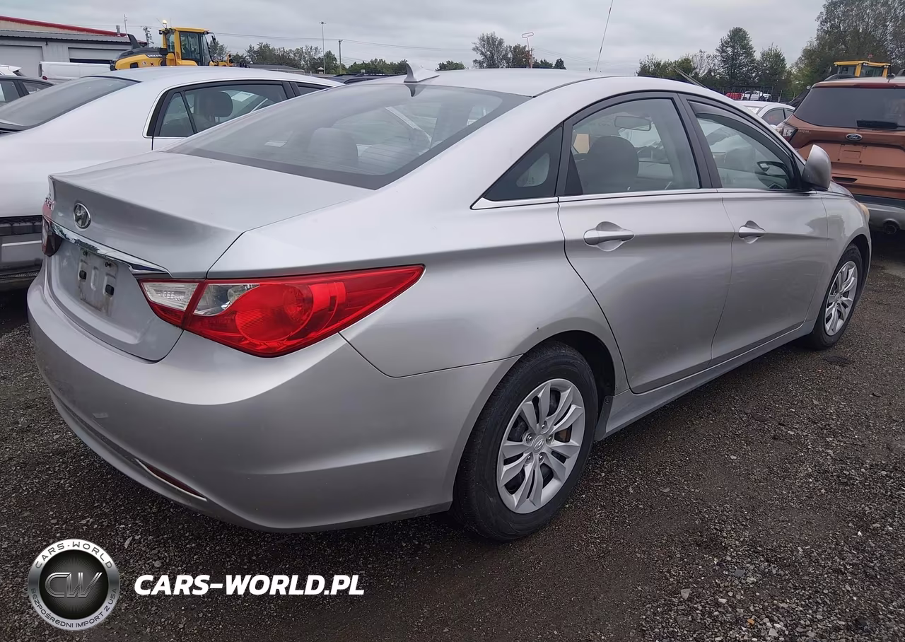 2011 Hyundai Sonata Gls VIN:5NPEB4AC2BH090970 - 4