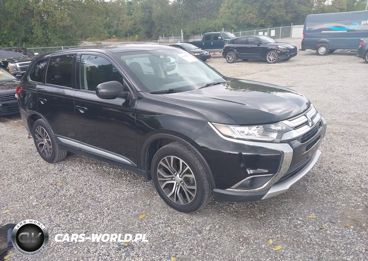 2018 Mitsubishi Outlander Es