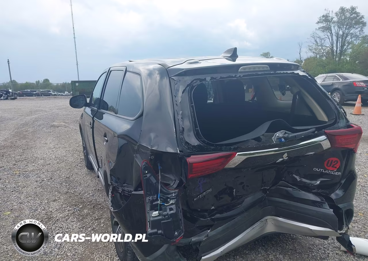 2018 Mitsubishi Outlander Es VIN:JA4AZ3A33JJ000682 - 17