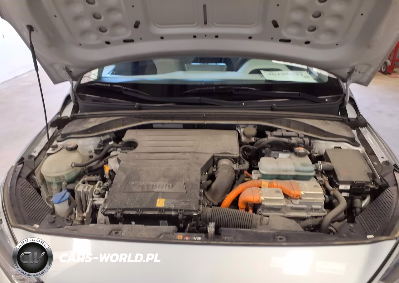 2020 Hyundai Ioniq Hybrid Blue VIN:KMHC65LC3LU220966 - 10
