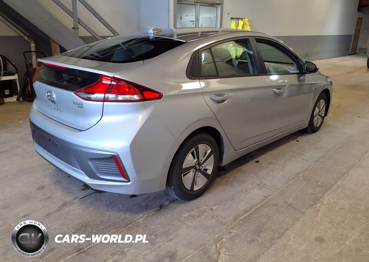 2020 Hyundai Ioniq Hybrid Blue VIN:KMHC65LC3LU220966 - 4