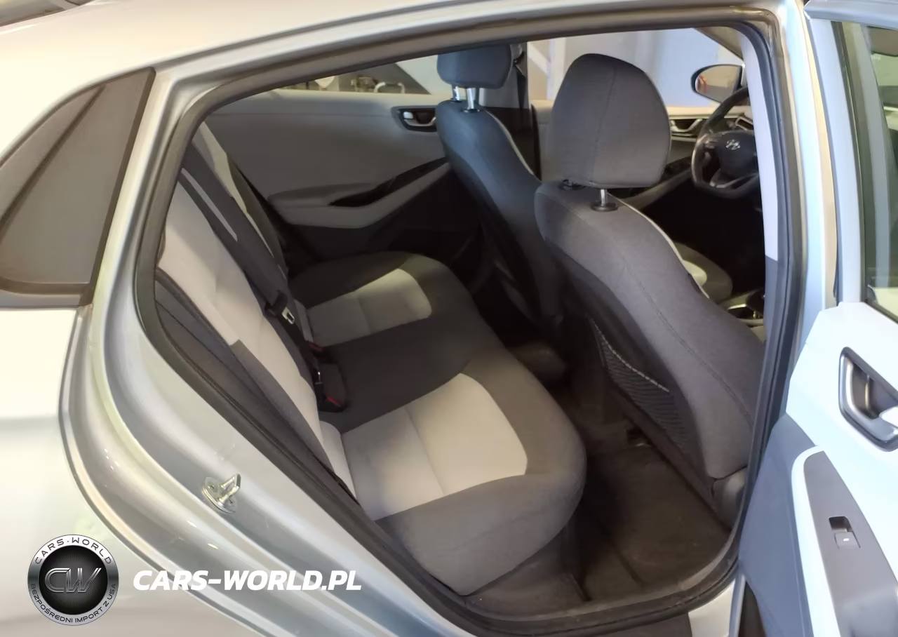 2020 Hyundai Ioniq Hybrid Blue VIN:KMHC65LC3LU220966 - 8