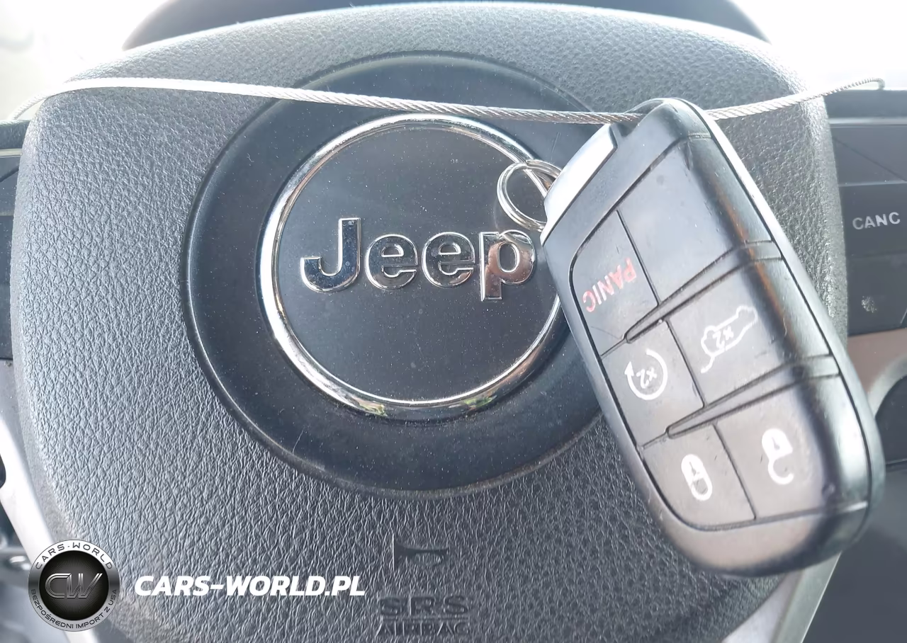 2018 Jeep Grand Cherokee Altitude 4X2 VIN:1C4RJEAG1JC408035 - 11