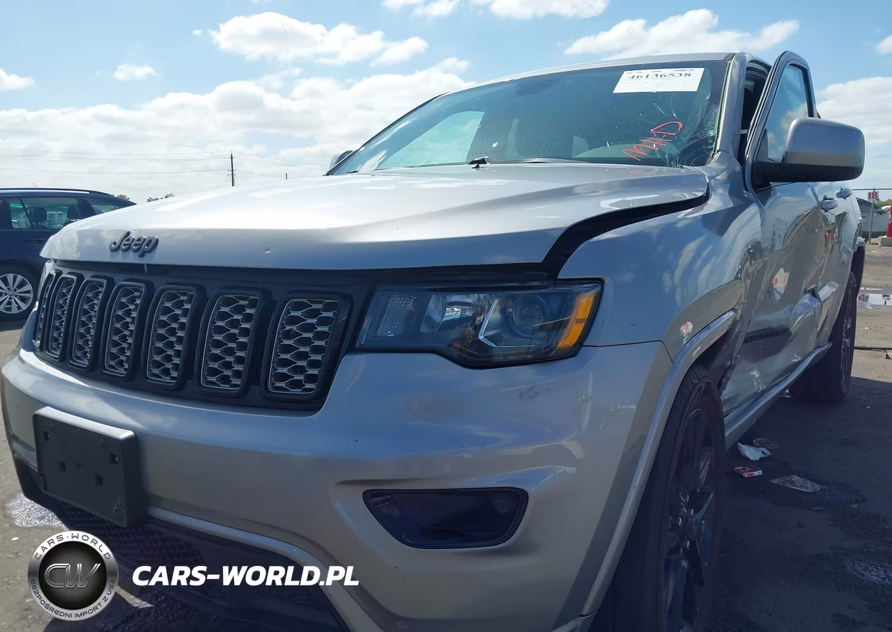 2018 Jeep Grand Cherokee Altitude 4X2 VIN:1C4RJEAG1JC408035 - 6