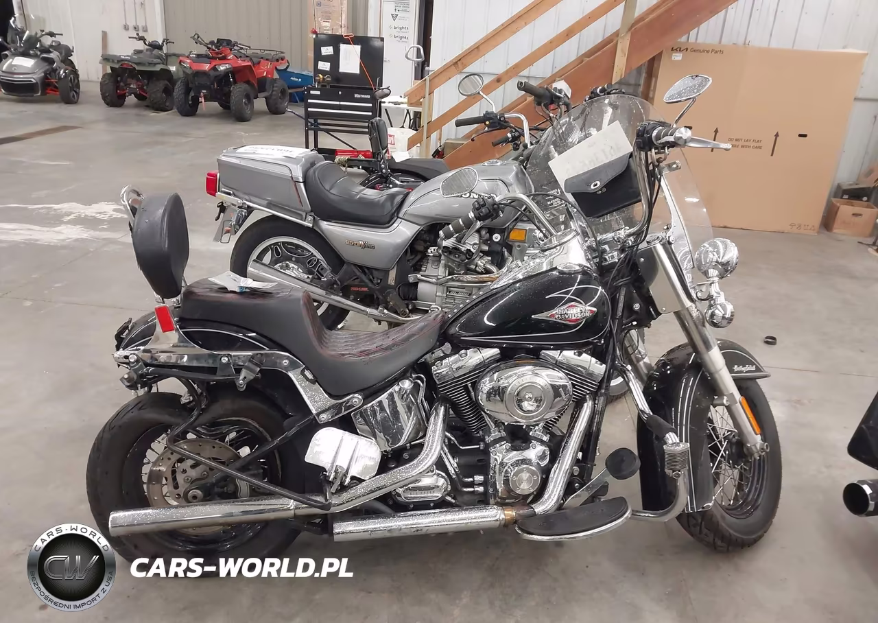 2011 Harley-Davidson Flstc VIN:1HD1BW515BB010581 - 11