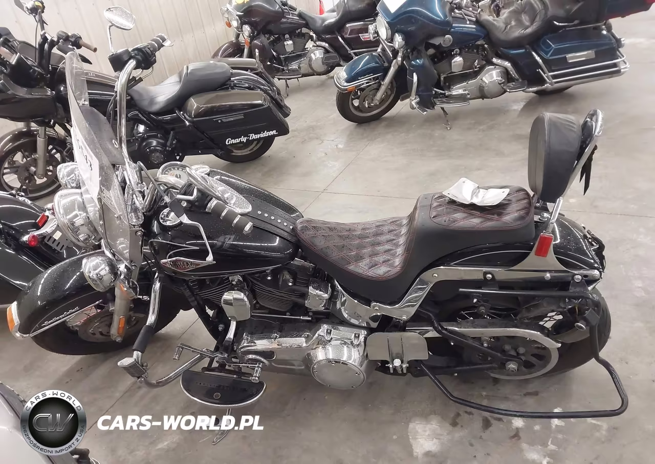 2011 Harley-Davidson Flstc VIN:1HD1BW515BB010581 - 12