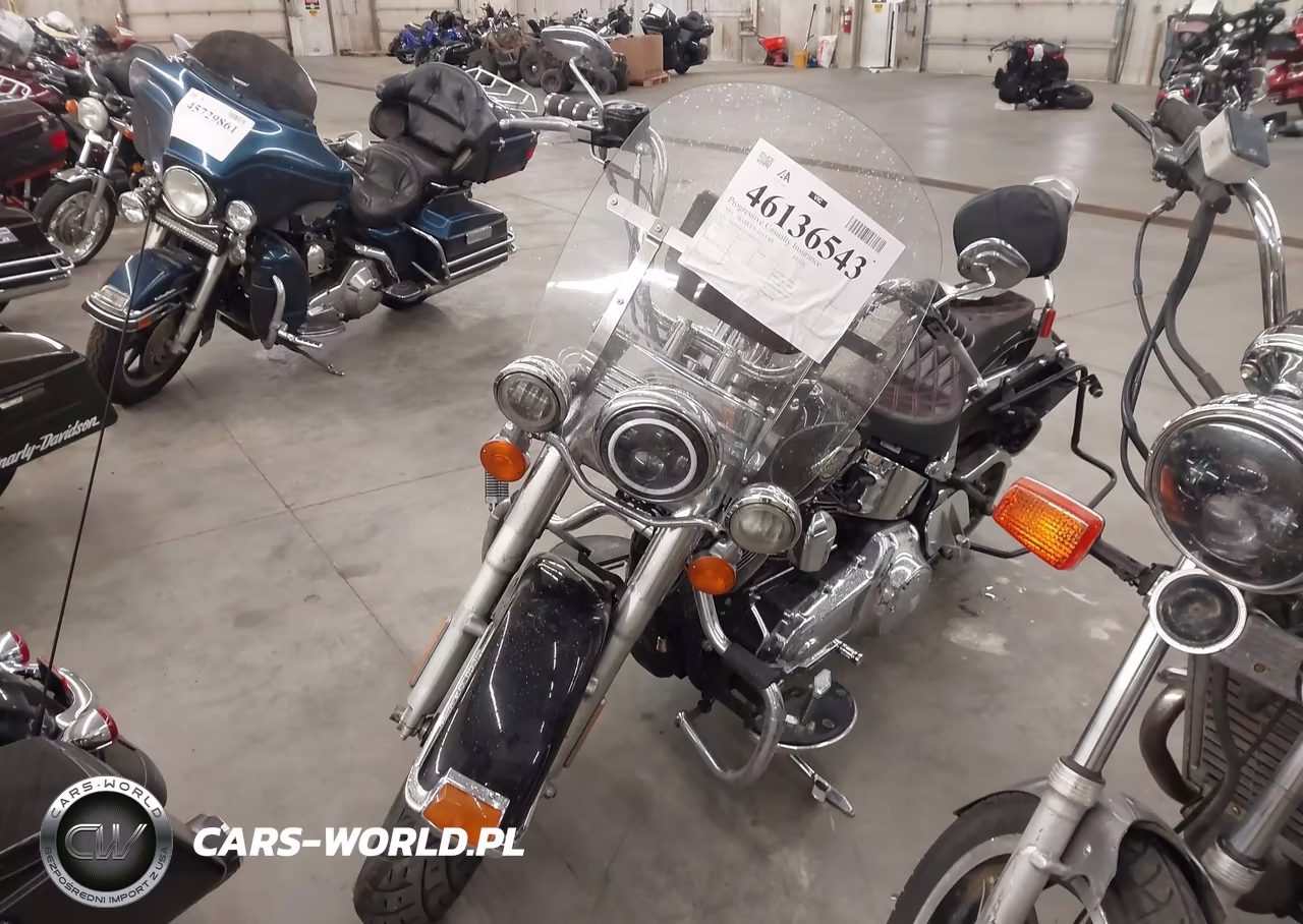 2011 Harley-Davidson Flstc VIN:1HD1BW515BB010581 - 2