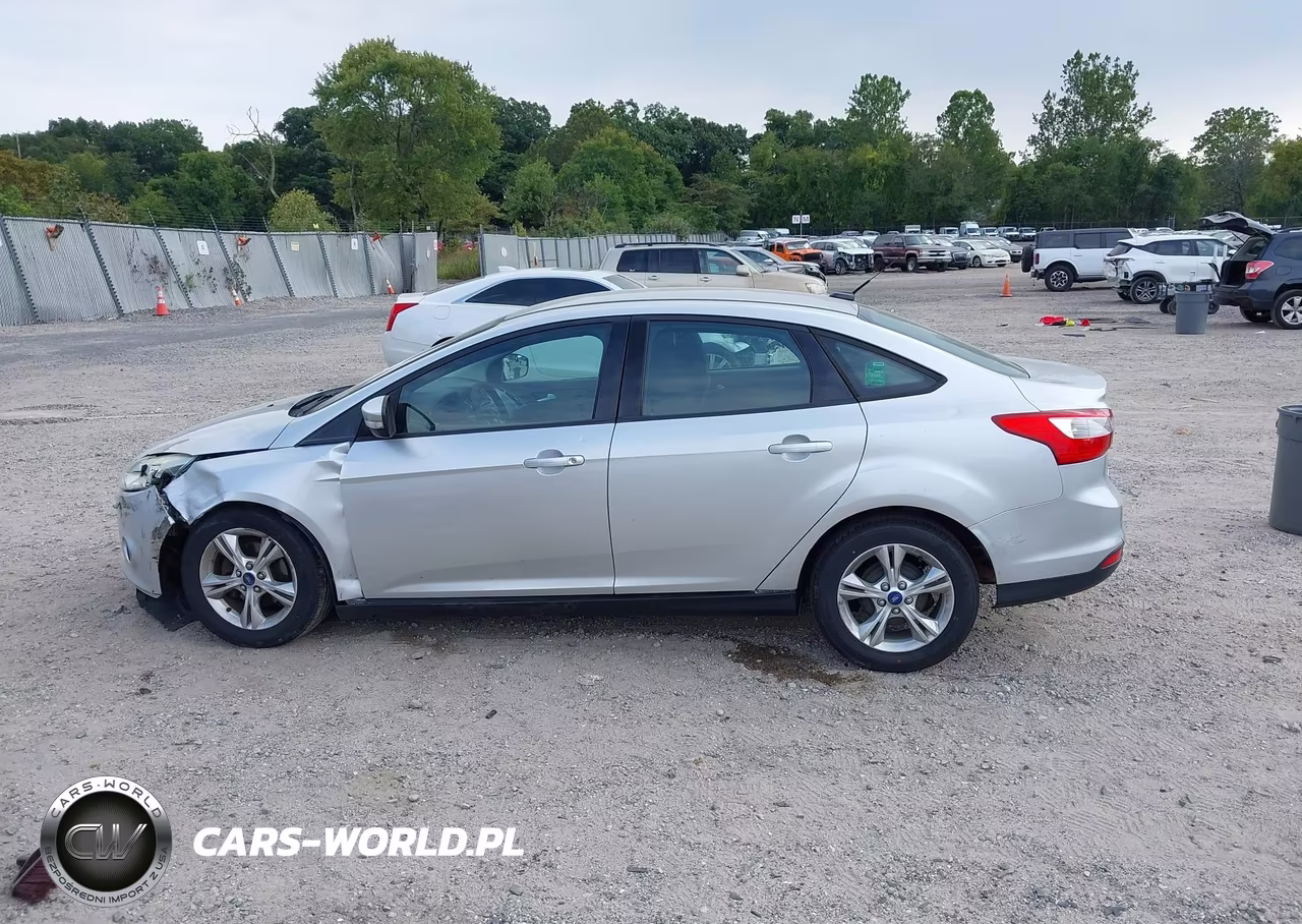 2013 Ford Focus Se VIN:1FADP3F21DL341215 - 14