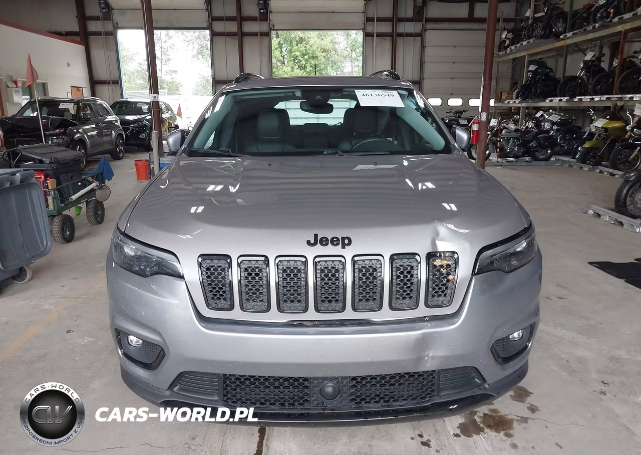 2021 Jeep Cherokee Altitude 4X4 VIN:1C4PJMLB7MD240449 - 11