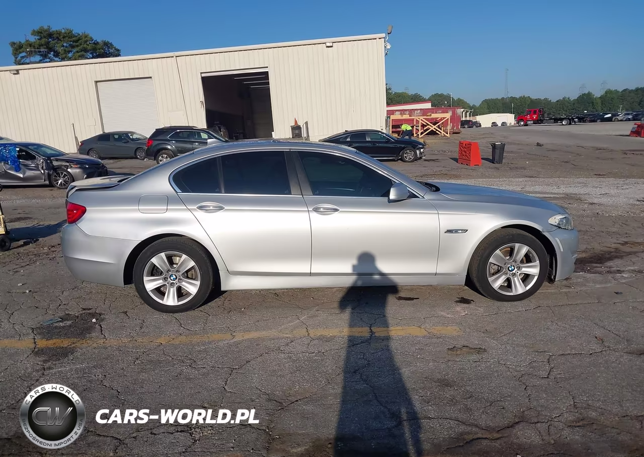 2012 BMW 528 I VIN:WBAXG5C53CDX02693 - 13