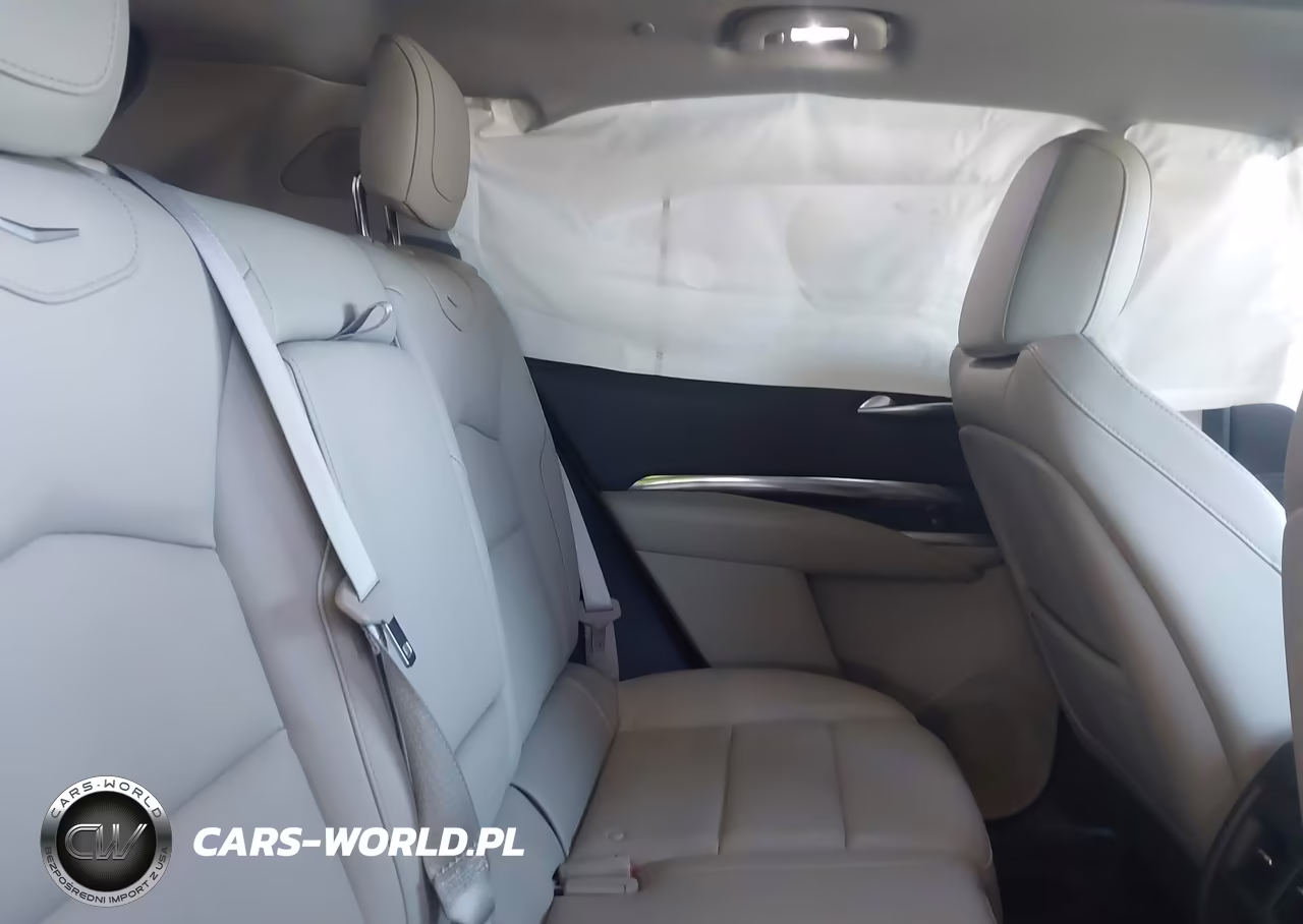 2019 Cadillac Xt4 Luxury VIN:1GYAZAR46KF229637 - 8
