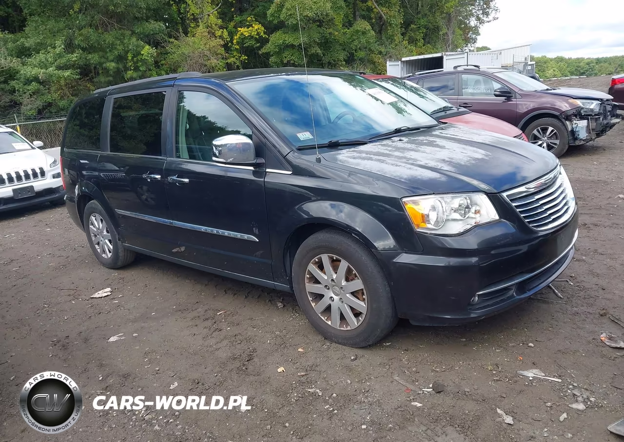 2012 Chrysler Town & Country Touring-L