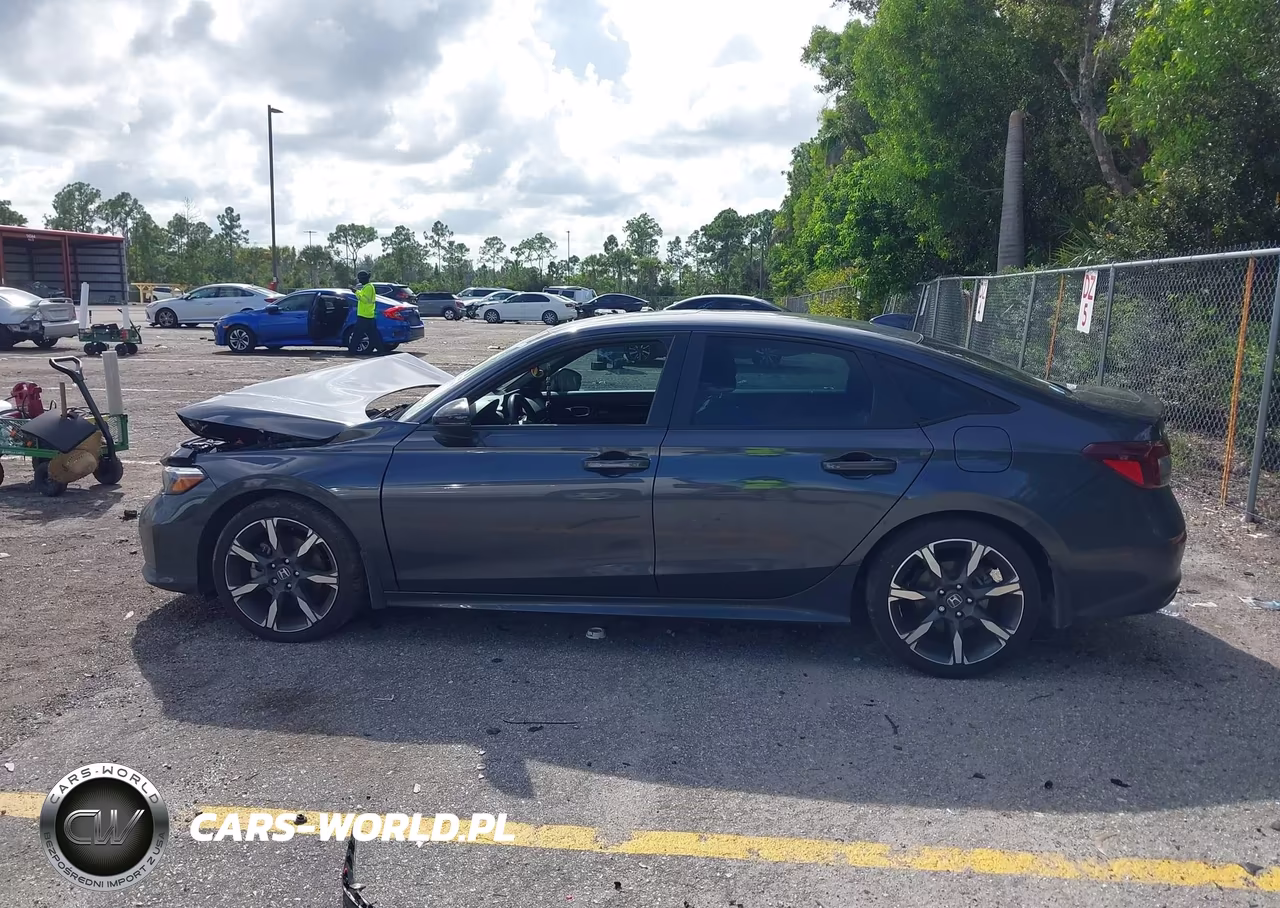 2025 Honda Civic Hybrid Sport-Sport Touring VIN:2HGFE4F8XSH305473 - 14