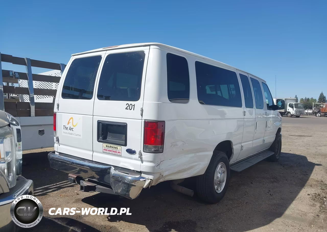 2013 Ford E-350 Super Duty Xlt VIN:1FBSS3BL0DDA77272 - 4