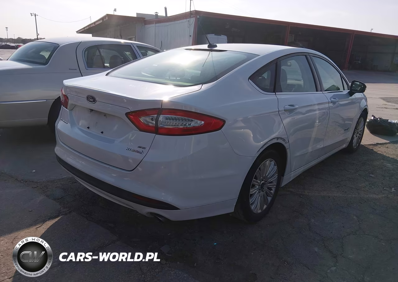 2015 Ford Fusion Hybrid Se VIN:3FA6P0LU2FR199409 - 4