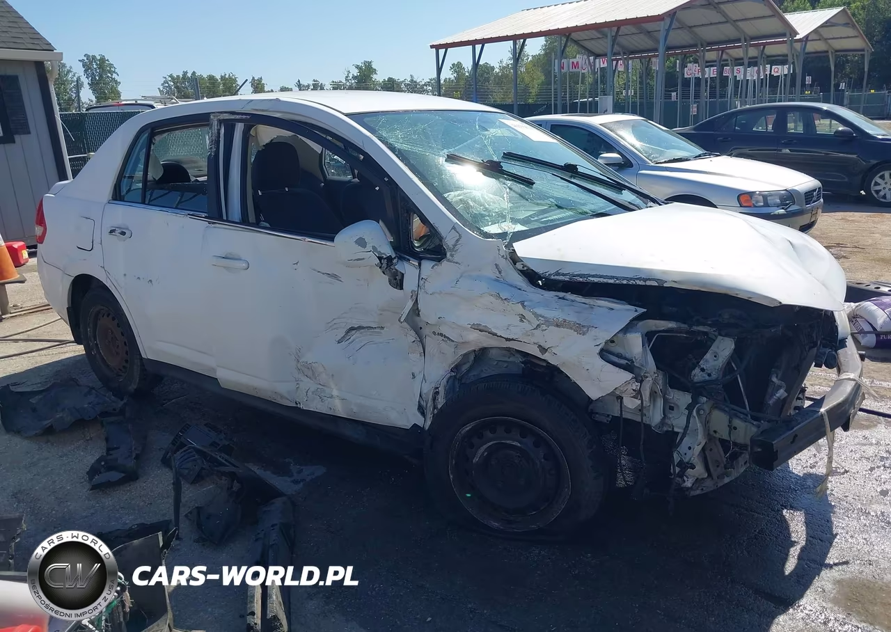 2009 Nissan Versa 1.8S VIN:3N1BC11E79L379792 - 1