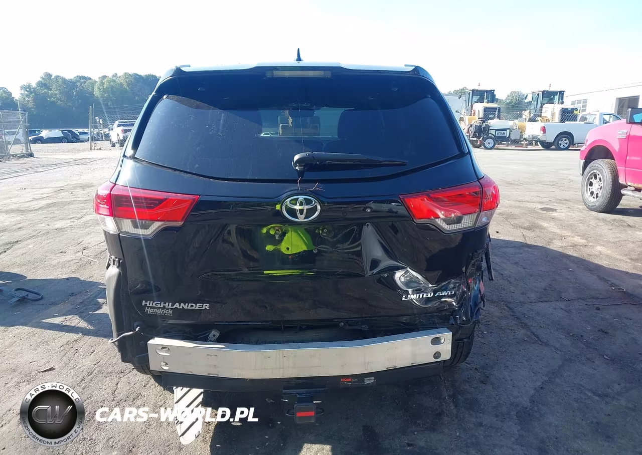 2019 Toyota Highlander Limited VIN:5TDDZRFH6KS715910 - 17