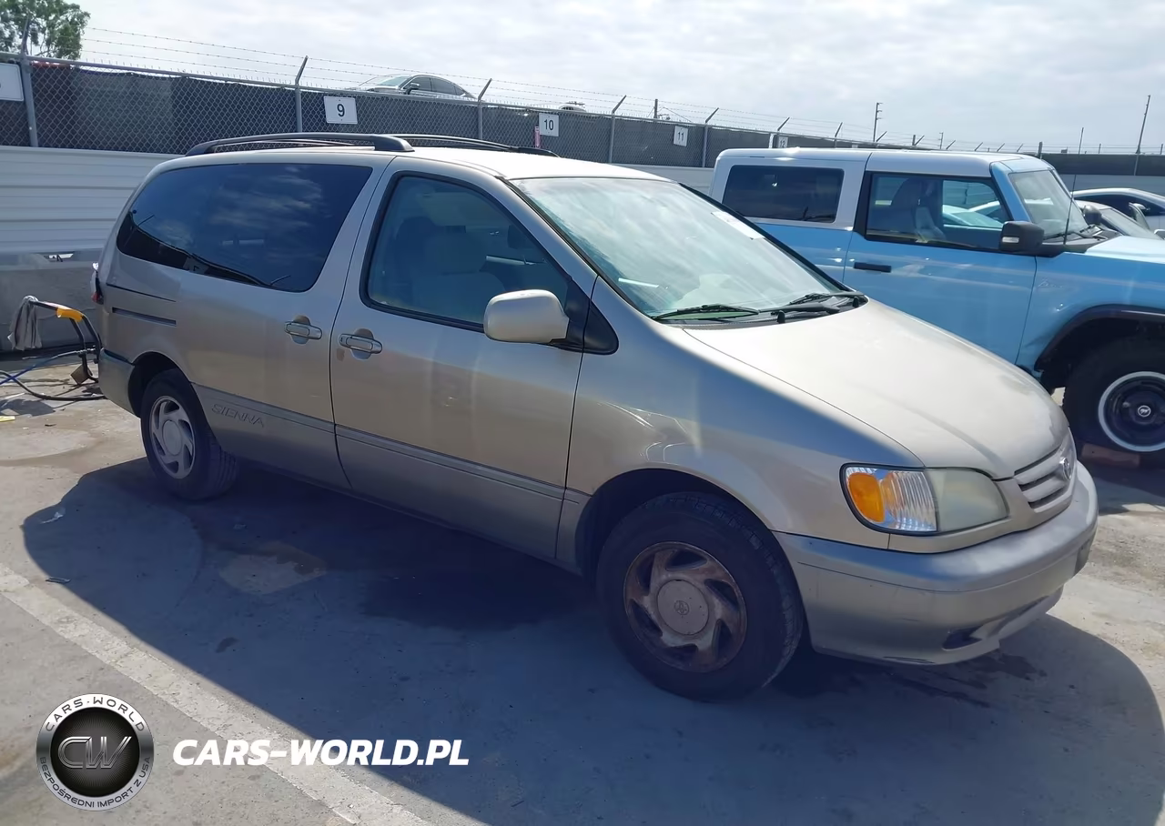 2003 Toyota Sienna Le VIN:4T3ZF13C83U538642 - 1