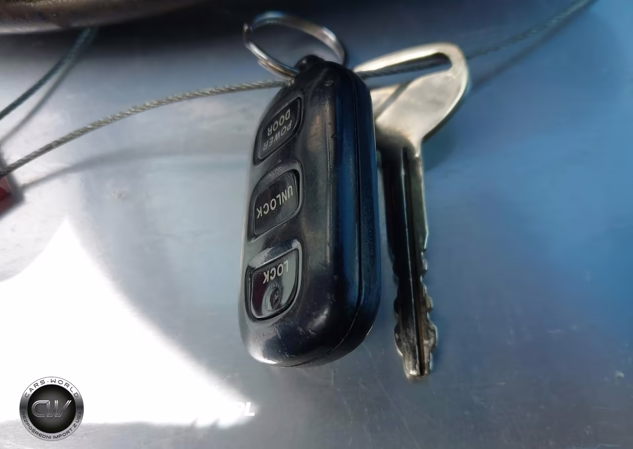 2003 Toyota Sienna Le VIN:4T3ZF13C83U538642 - 11