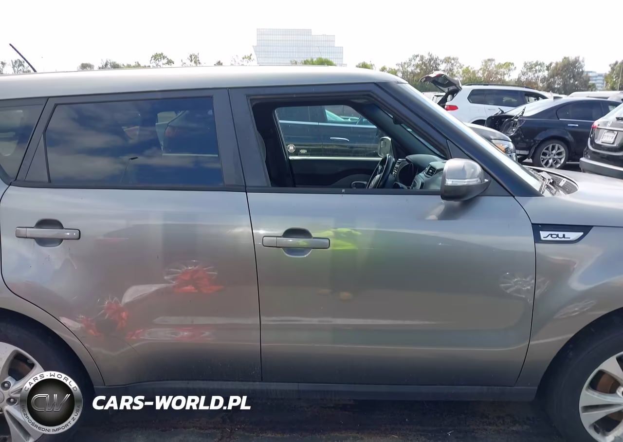 2014 Kia Soul + VIN:KNDJP3A57E7051585 - 13