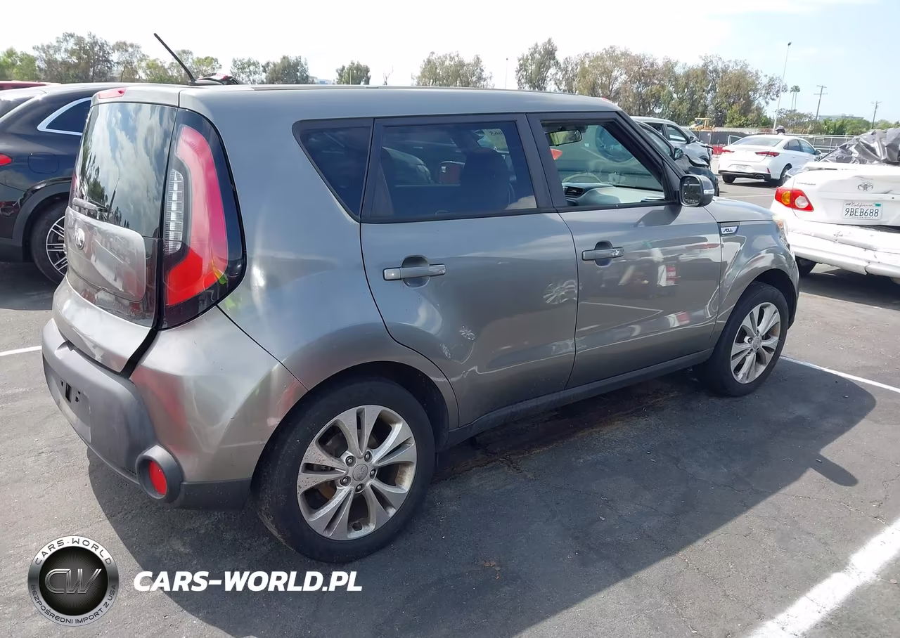 2014 Kia Soul + VIN:KNDJP3A57E7051585 - 4