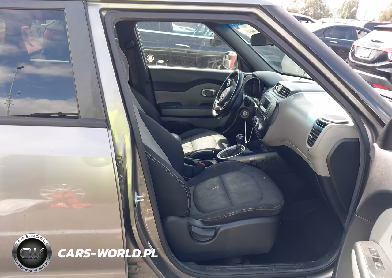 2014 Kia Soul + VIN:KNDJP3A57E7051585 - 5