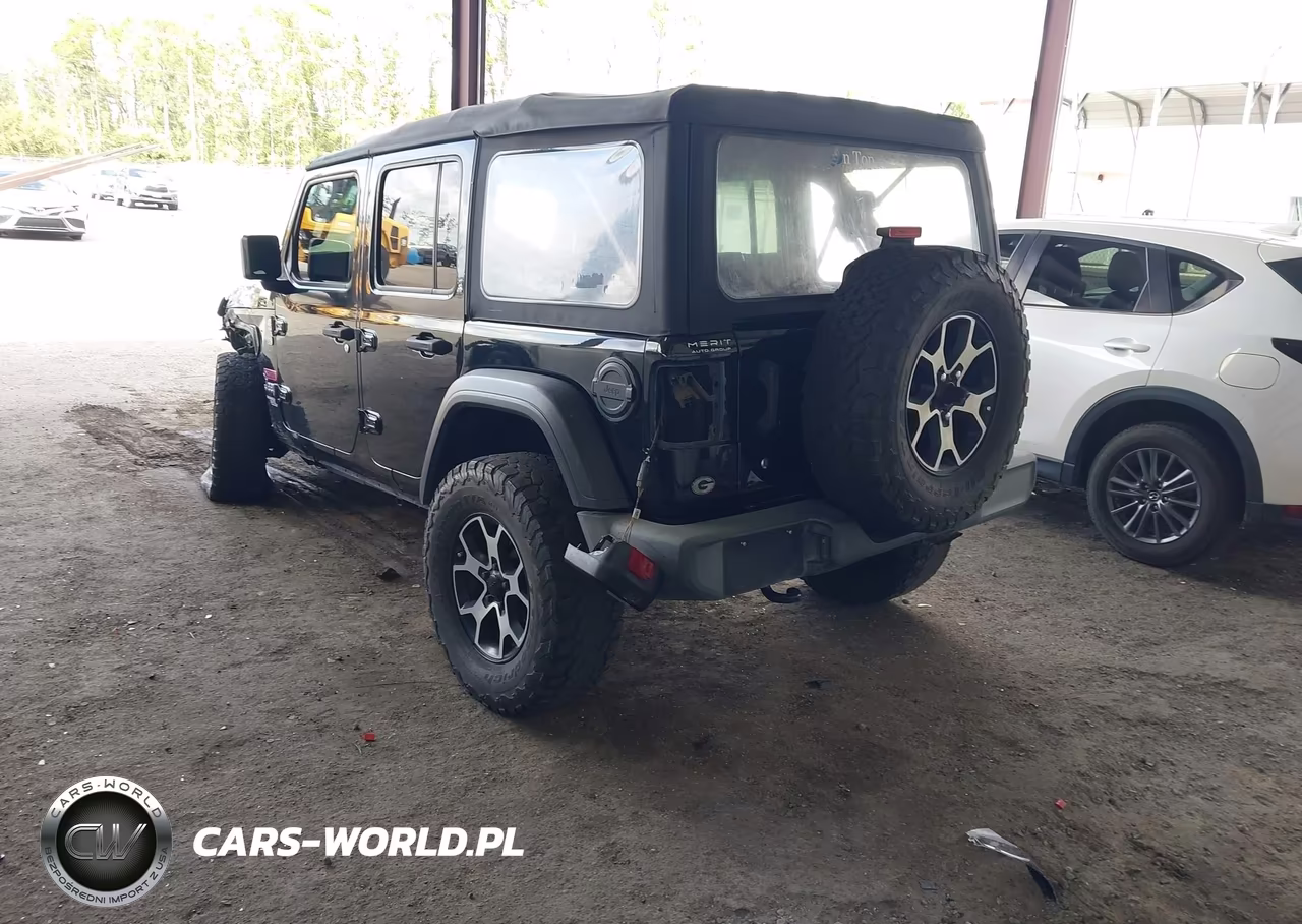 2021 Jeep Wrangler Unlimited Sport 4X4 VIN:1C4HJXDG0MW539799 - 3