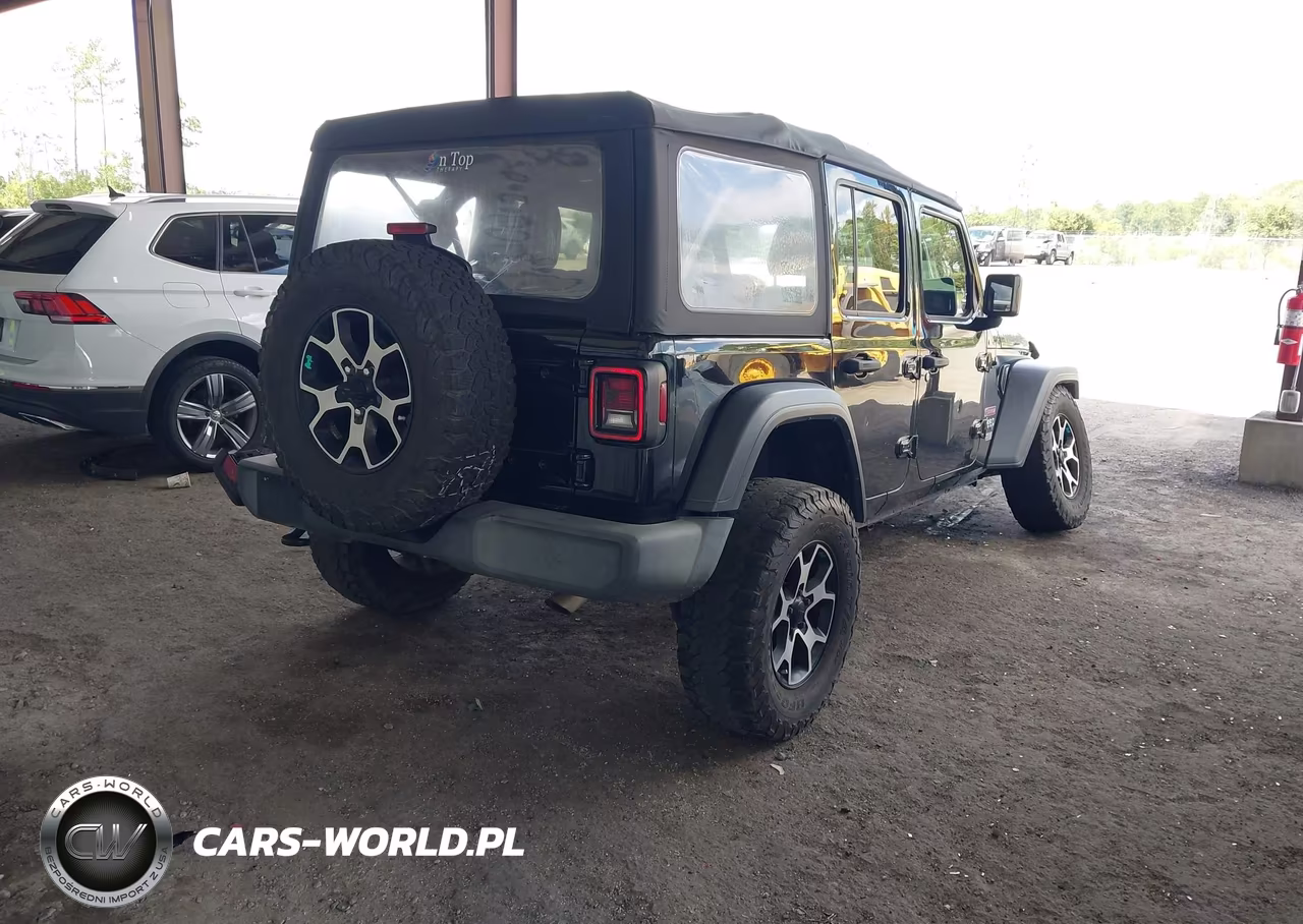2021 Jeep Wrangler Unlimited Sport 4X4 VIN:1C4HJXDG0MW539799 - 4