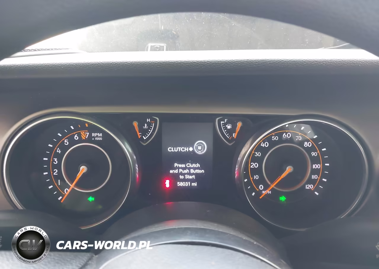 2021 Jeep Wrangler Unlimited Sport 4X4 VIN:1C4HJXDG0MW539799 - 7