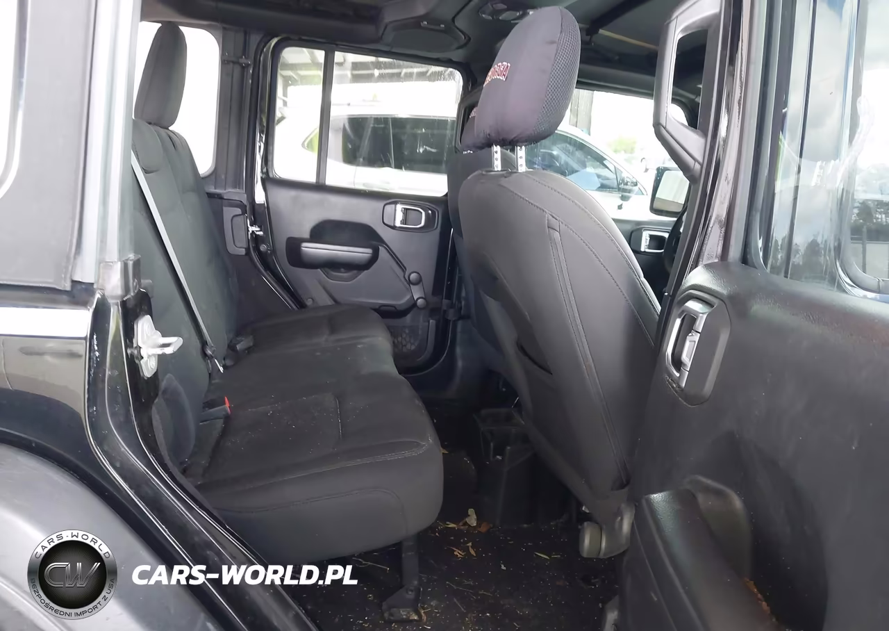 2021 Jeep Wrangler Unlimited Sport 4X4 VIN:1C4HJXDG0MW539799 - 8
