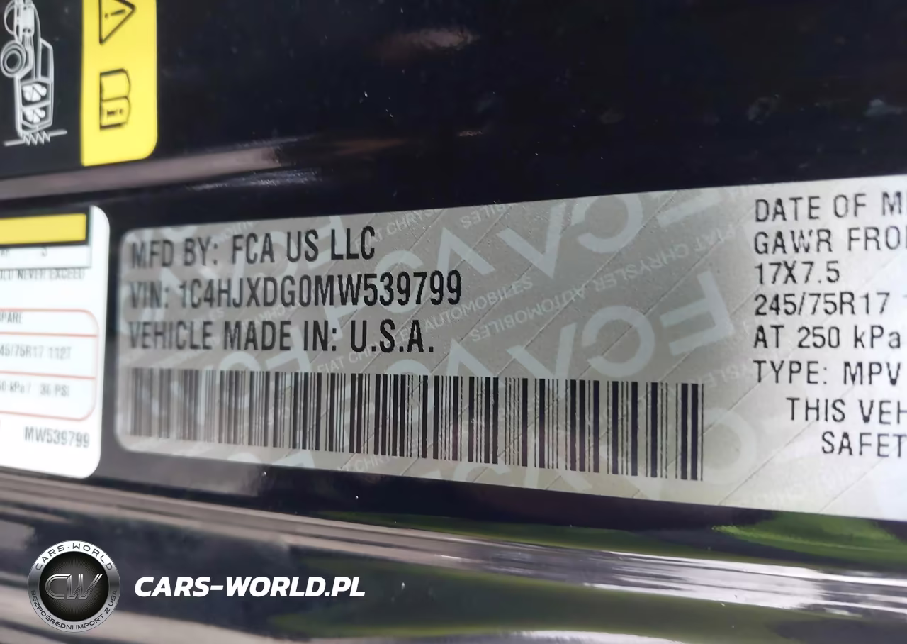 2021 Jeep Wrangler Unlimited Sport 4X4 VIN:1C4HJXDG0MW539799 - 9
