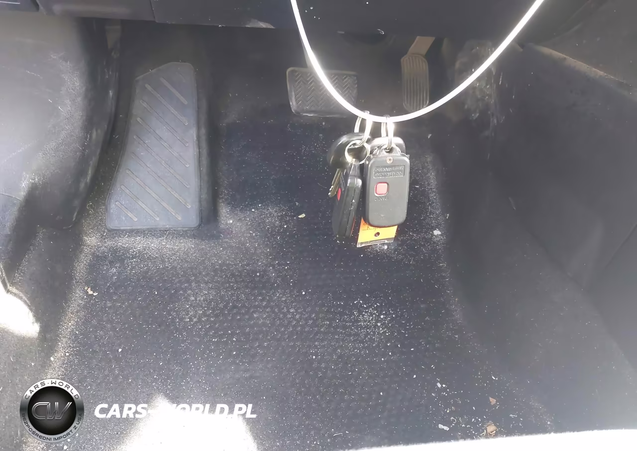 2019 Toyota Corolla L VIN:2T1BURHE5KC211527 - 11