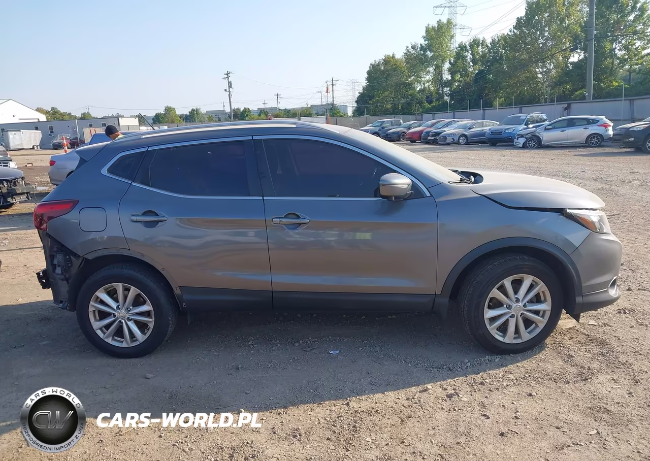 2018 Nissan Rogue Sport Sv VIN:JN1BJ1CR0JW287668 - 13