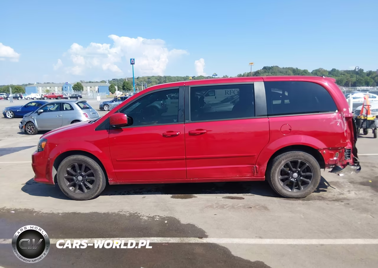 2013 Dodge Grand Caravan R-T VIN:2C4RDGEGXDR683704 - 15