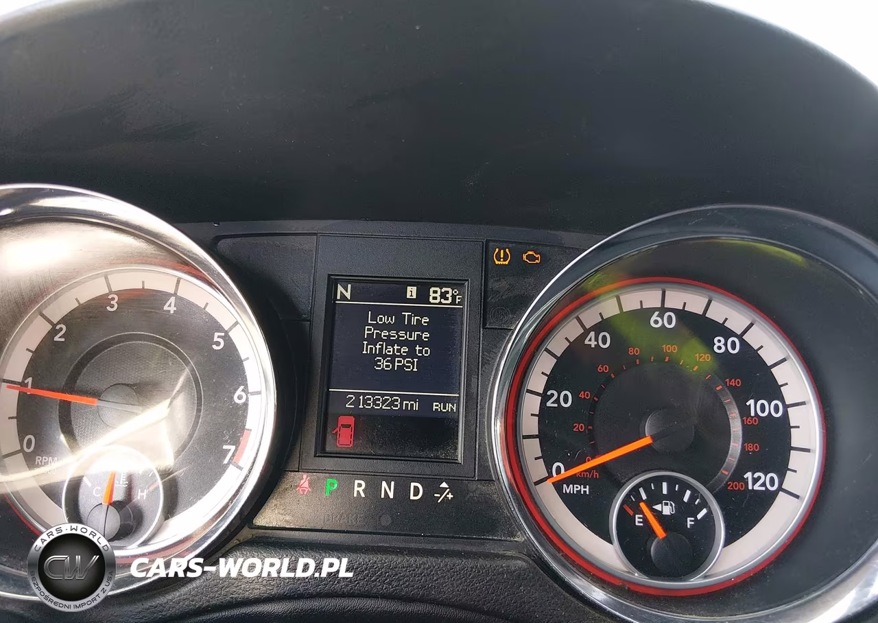 2013 Dodge Grand Caravan R-T VIN:2C4RDGEGXDR683704 - 7