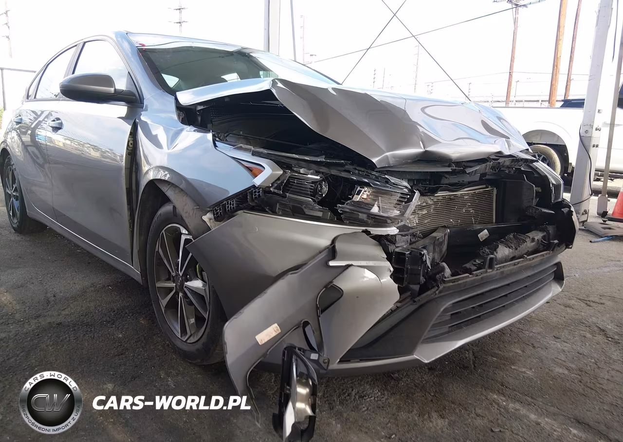 2023 Kia Forte Lxs VIN:3KPF24AD2PE577434 - 6