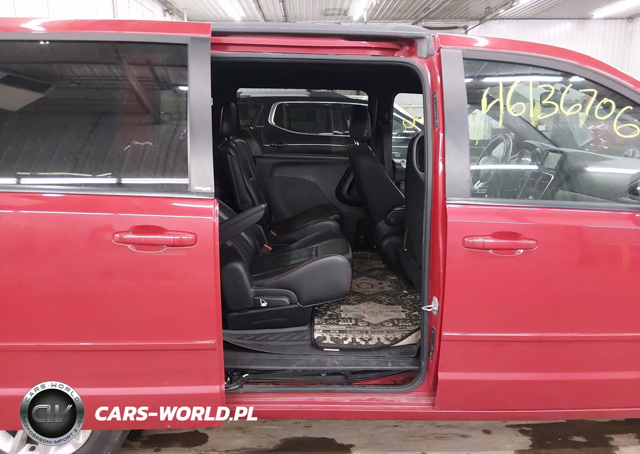 2013 Dodge Grand Caravan R-T VIN:2C4RDGEG8DR593192 - 8