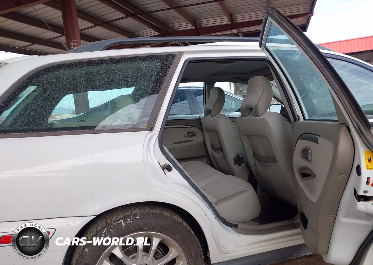 2003 Volvo V40 A VIN:YV1VW27593F000723 - 8