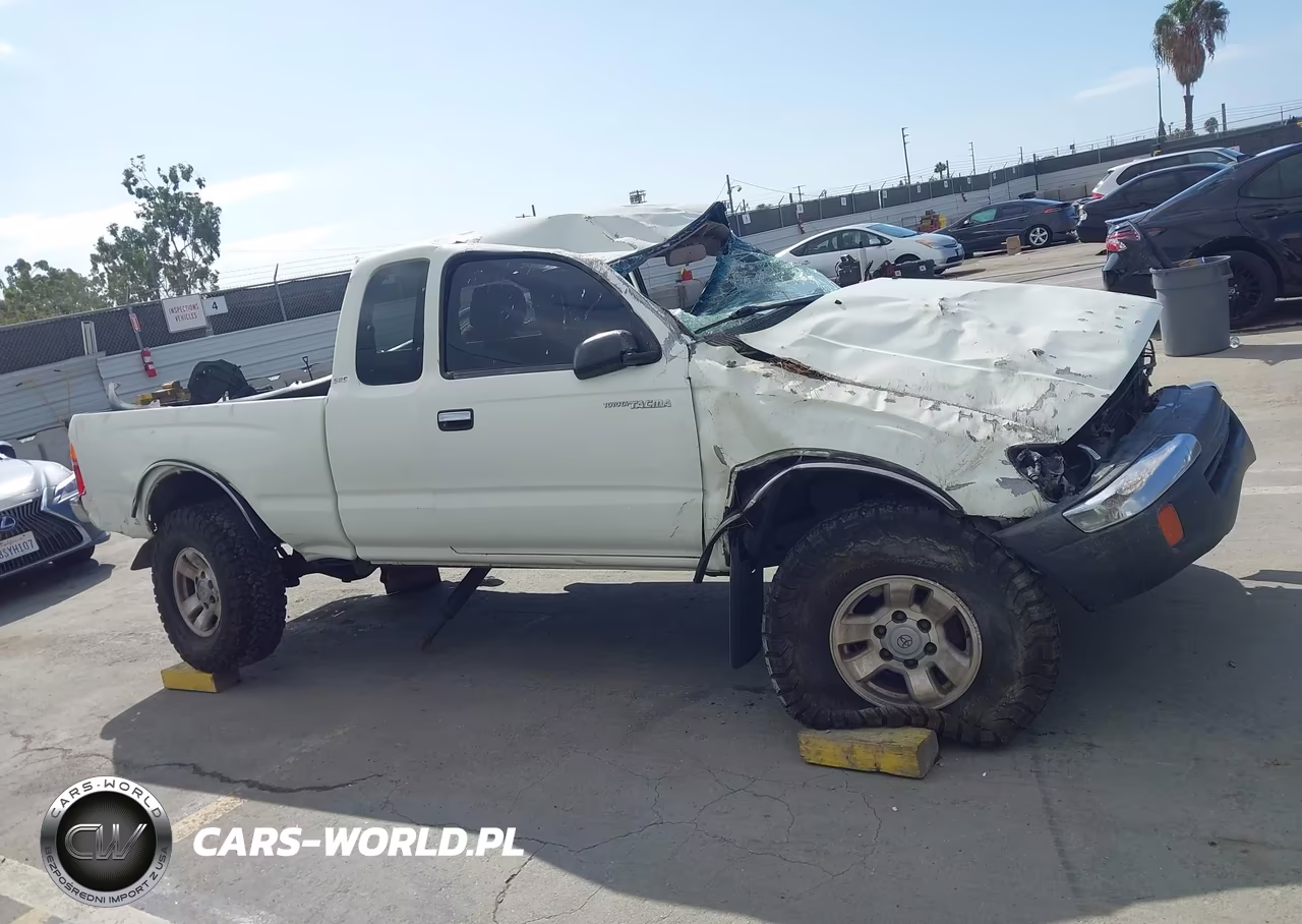 1999 Toyota Tacoma VIN:4TAWN72N1XZ541461 - 12
