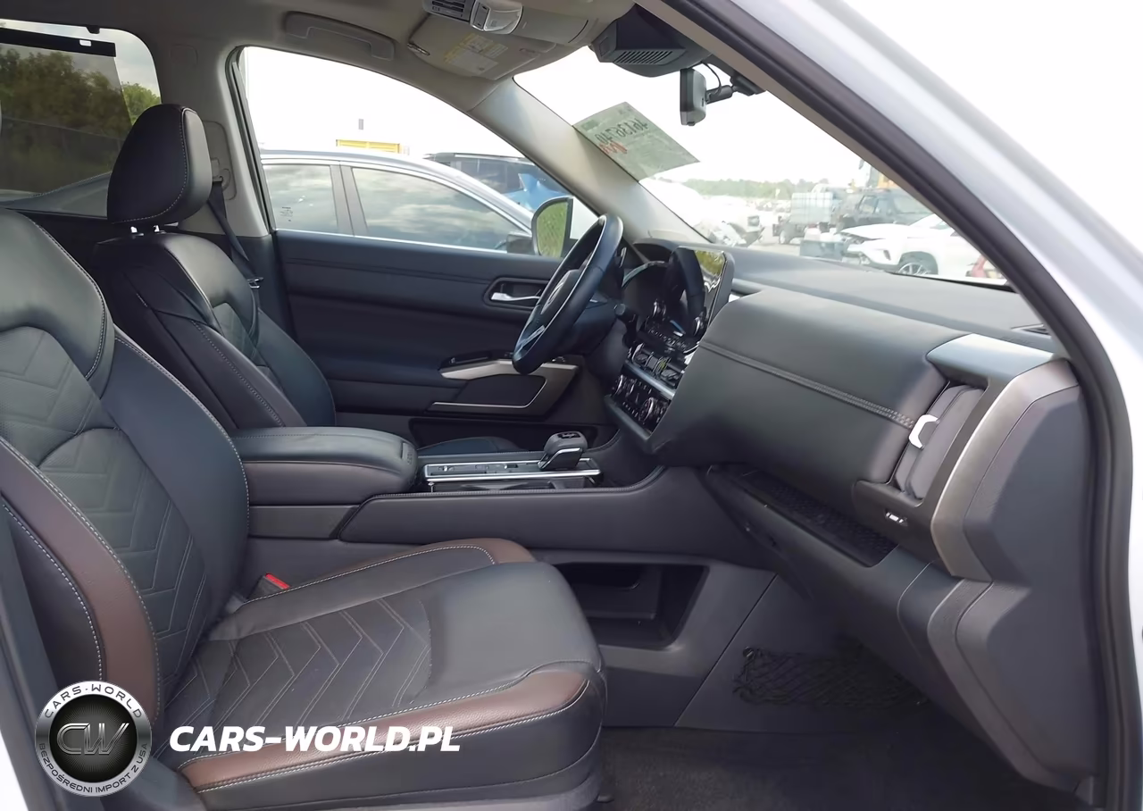 2025 Nissan Pathfinder Platinum Fwd VIN:5N1DR3DG1SC282050 - 5