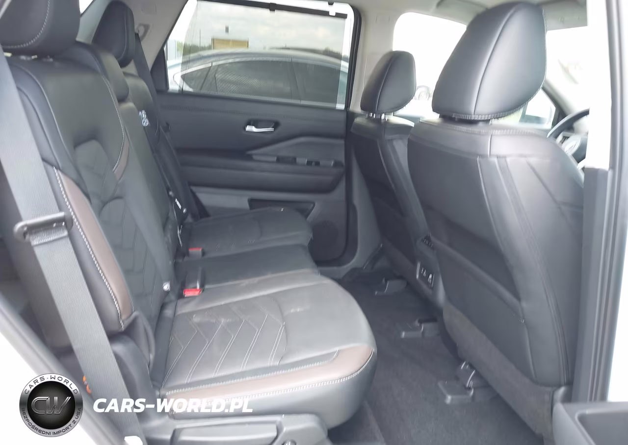 2025 Nissan Pathfinder Platinum Fwd VIN:5N1DR3DG1SC282050 - 8