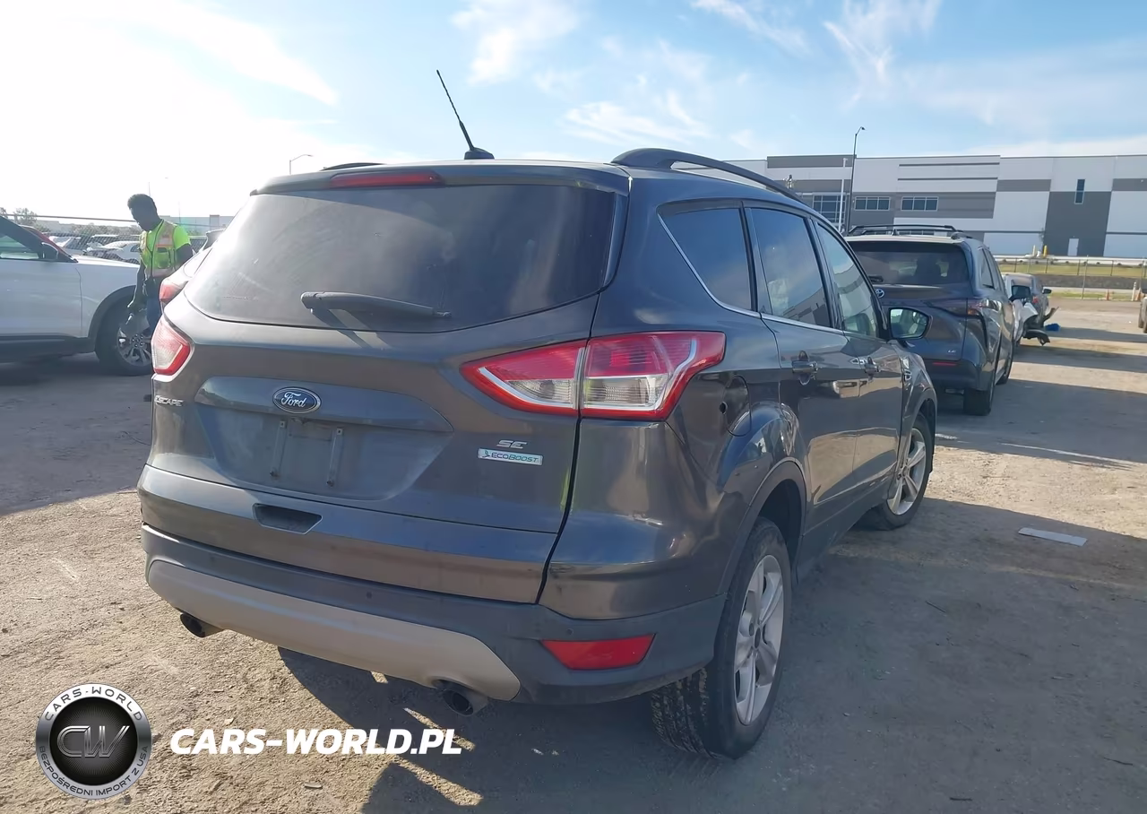 2016 Ford Escape Se VIN:1FMCU0GX8GUA66444 - 4
