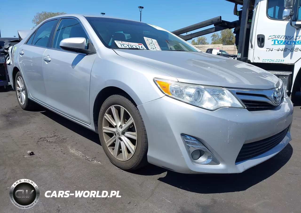 2014 Toyota Camry Xle VIN:4T4BF1FK7ER358283 - 1