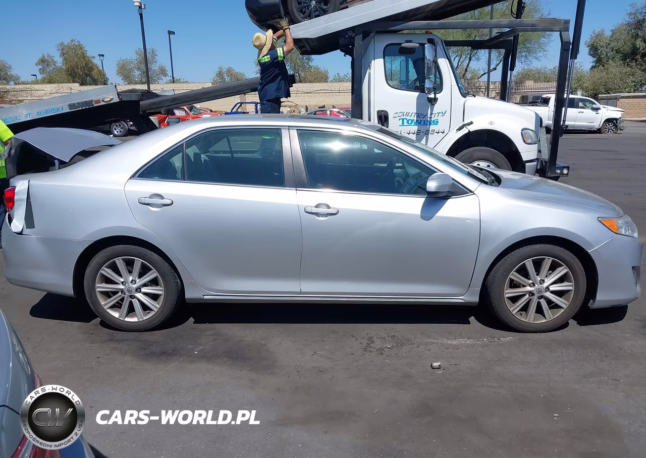 2014 Toyota Camry Xle VIN:4T4BF1FK7ER358283 - 13
