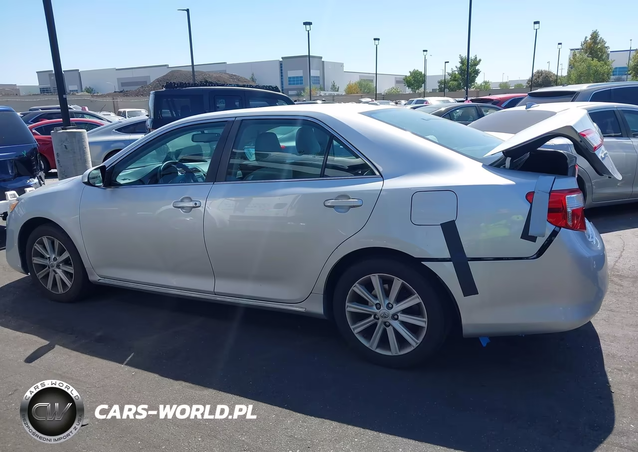 2014 Toyota Camry Xle VIN:4T4BF1FK7ER358283 - 14